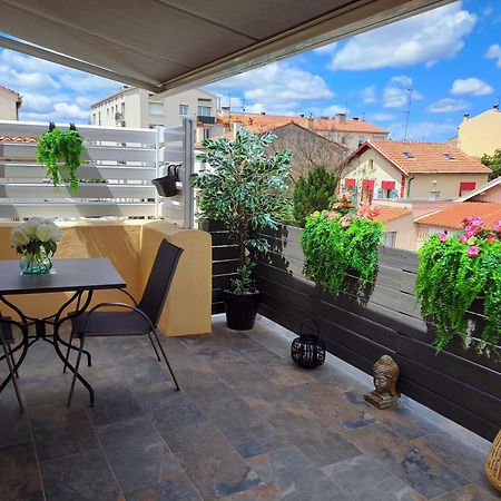 L"Indochine Apartment Perpignan Ruang foto