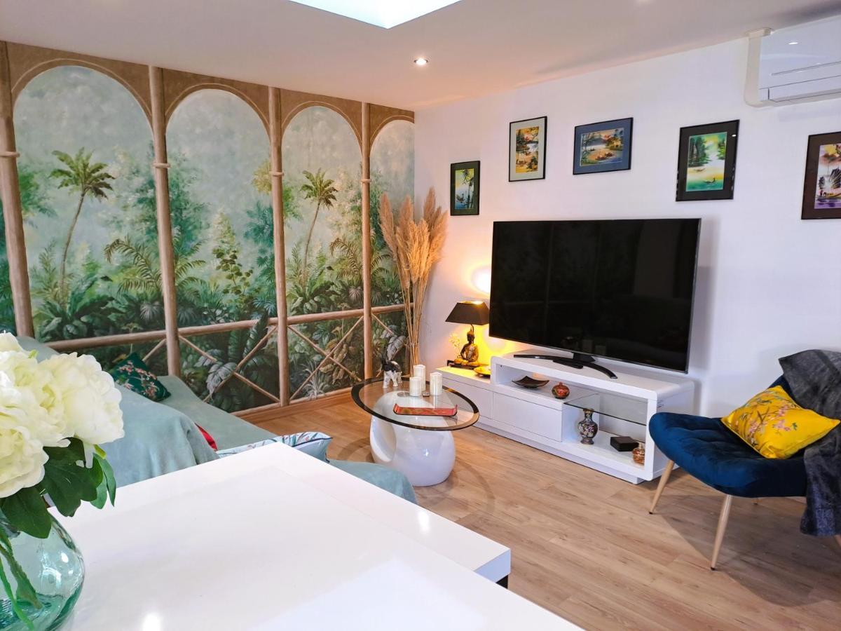 L"Indochine Apartment Perpignan Bagian luar foto