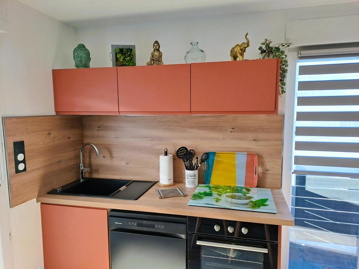 L"Indochine Apartment Perpignan Bagian luar foto