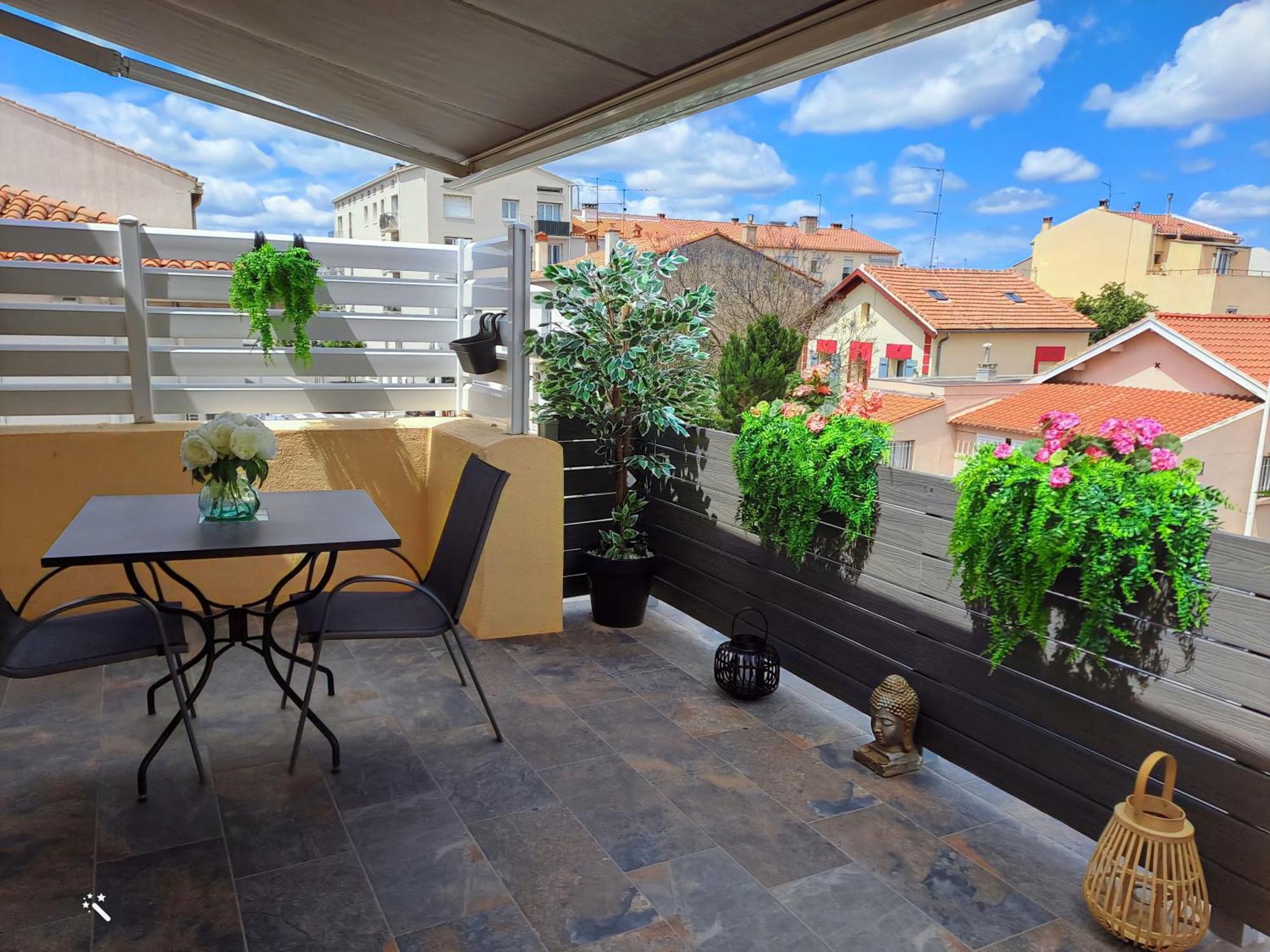 L"Indochine Apartment Perpignan Ruang foto